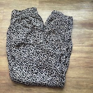 American Eagle leopard print joggers